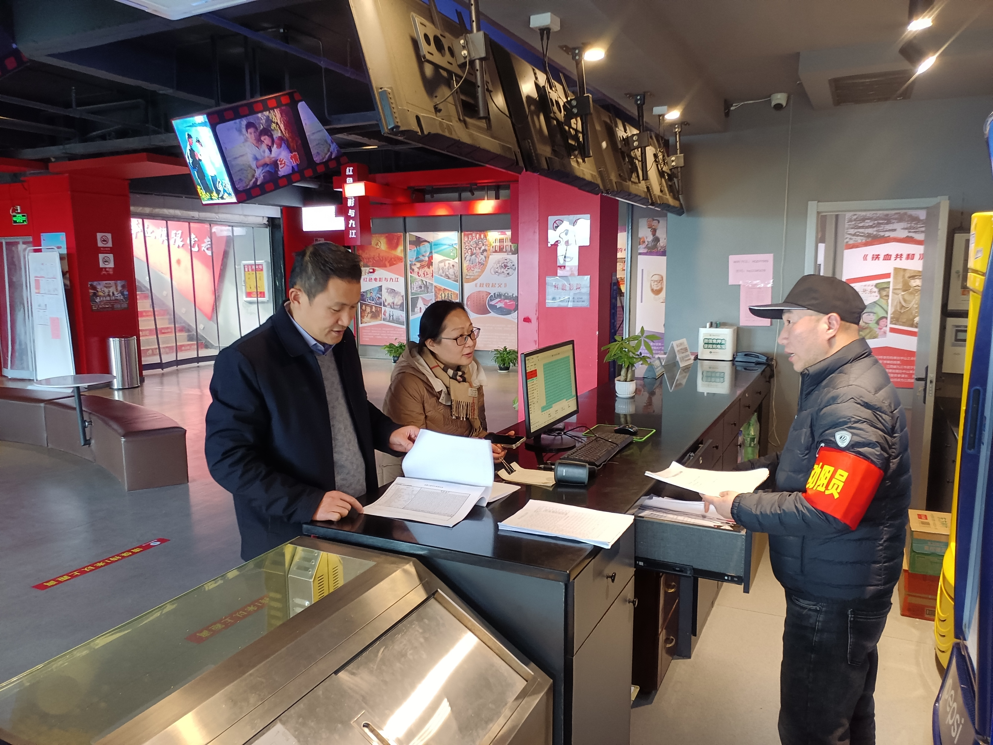 市國控集團(tuán)黨委副書記、總經(jīng)理項飛深入一線開展安全生產(chǎn)檢查工作